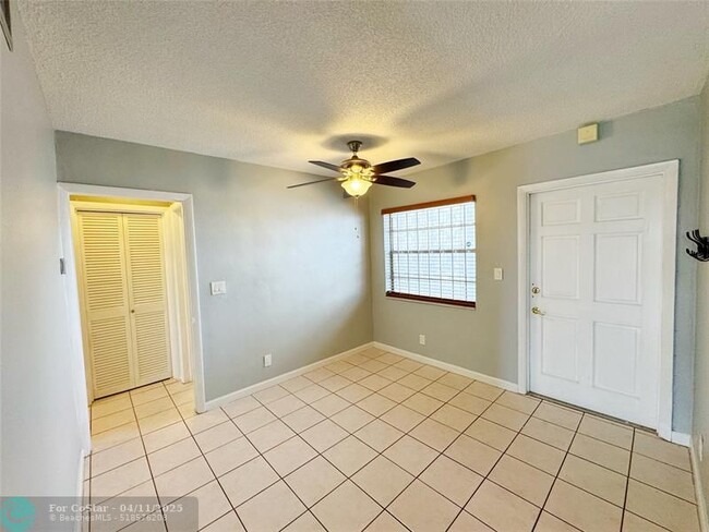 Building Photo - 1310 NW 43rd Ave