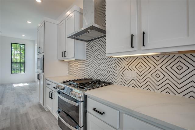 Building Photo - 4808 San Jacinto St