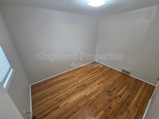 Building Photo - 7315 Albright Ave