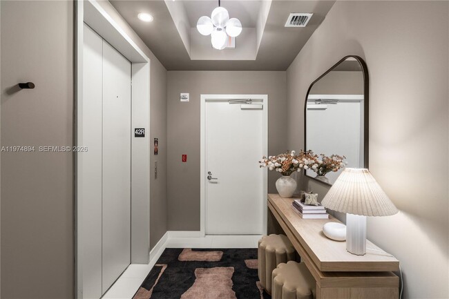 Building Photo - 851 NE 1st Ave