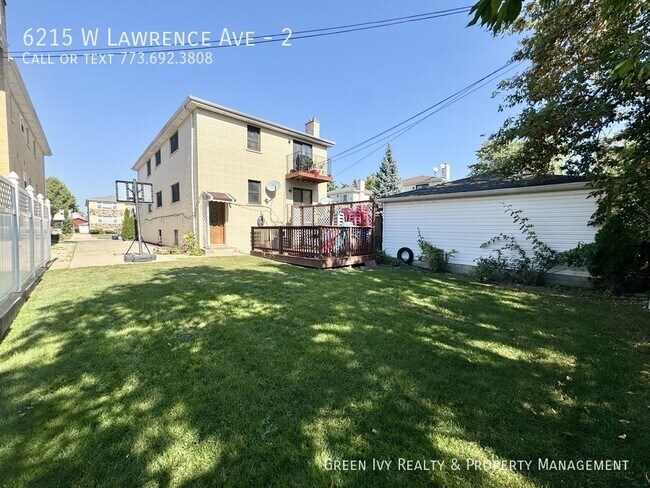 Building Photo - 6215 W Lawrence Ave