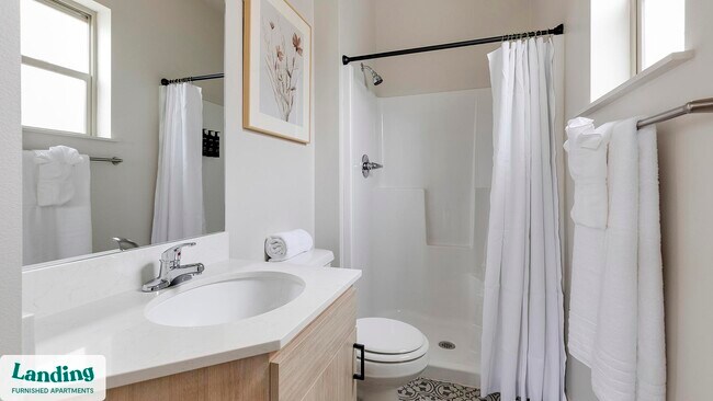 Building Photo - 2145 Molalla Rd