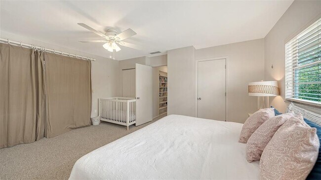 Building Photo - 3708 Sandspur Ln
