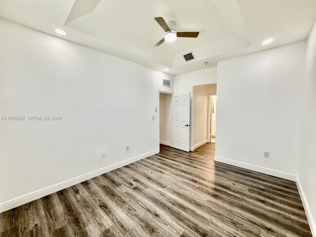 Building Photo - 11503 NW 89th St