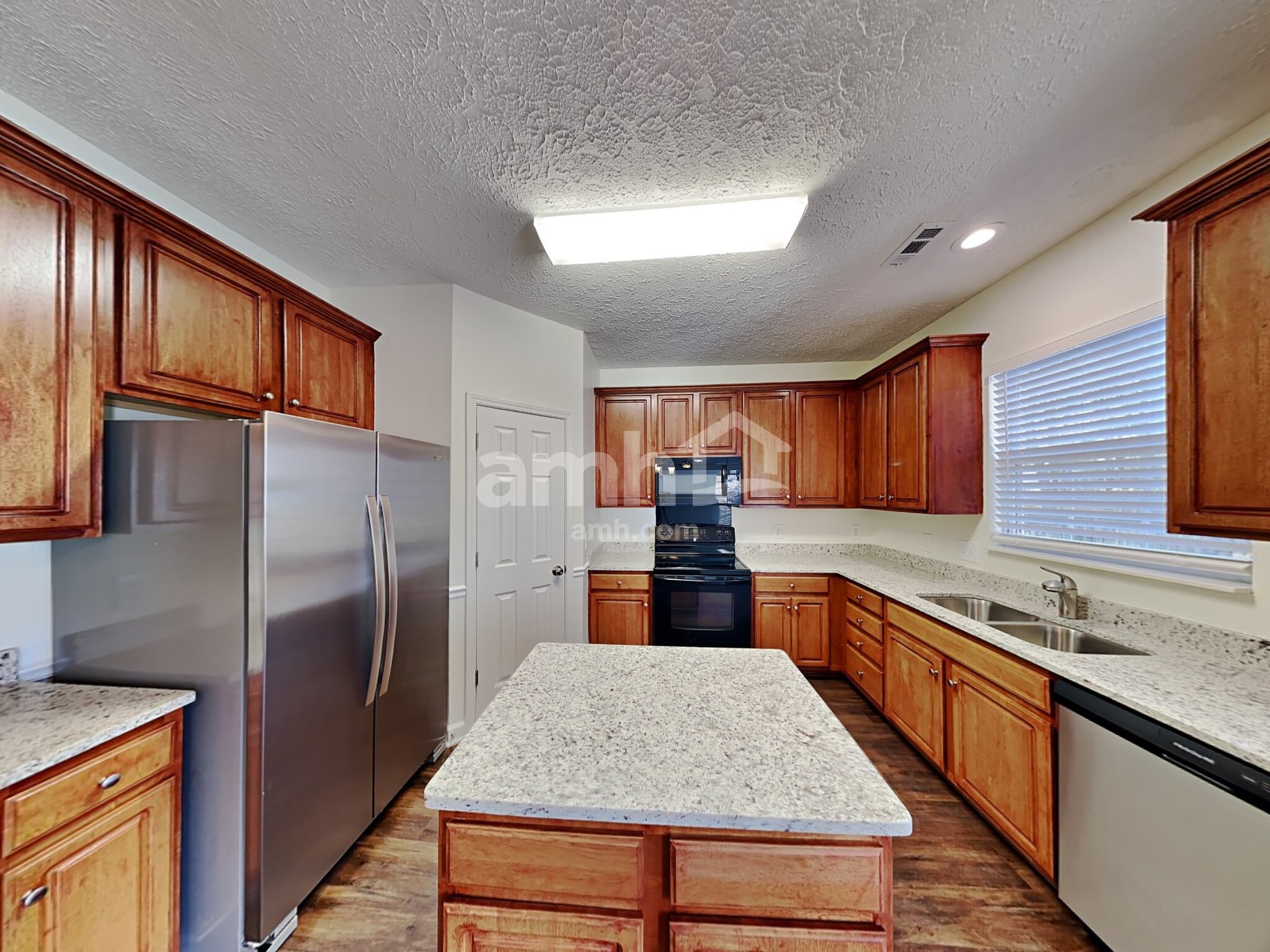 Building Photo - 2992 Brisbane Dr