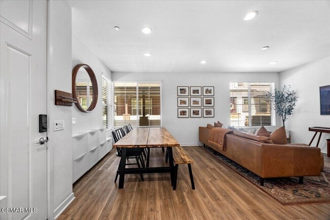Building Photo - 215 Red Brick Dr