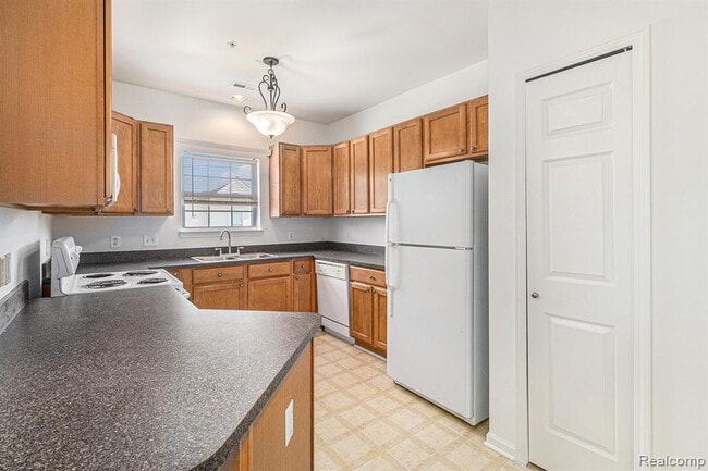 Building Photo - 13210 Addington Dr