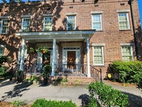 Building Photo - 464 Montgomery St