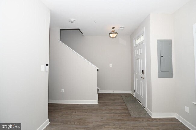 Building Photo - 8508 Randell Rdg Rd