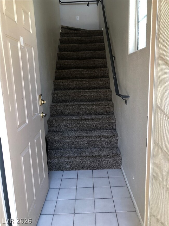 Building Photo - 8555 W Russell Rd