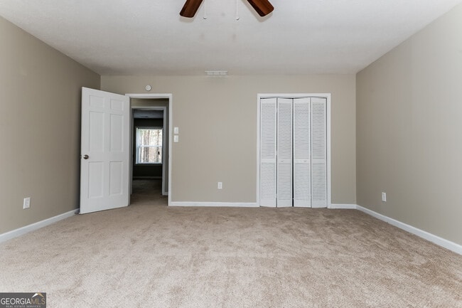 Building Photo - 8285 Bridgewater Pl