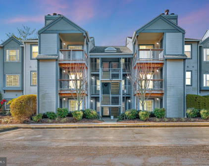 Primary Photo - 6919 Victoria Dr