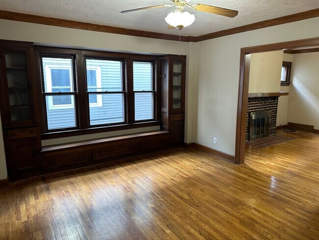 Building Photo - 2179 Edgewood Rd