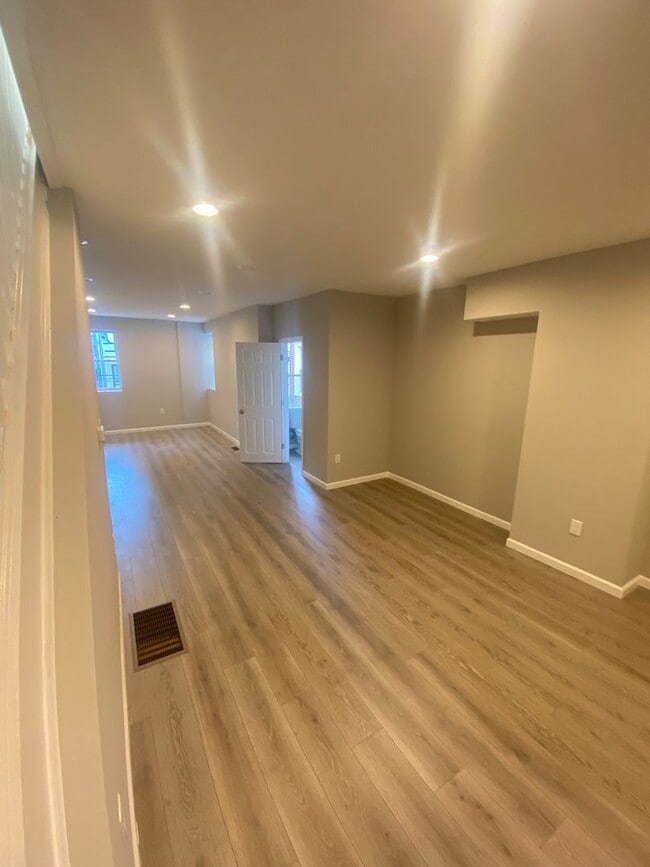 Building Photo - 6310 Ogontz Ave