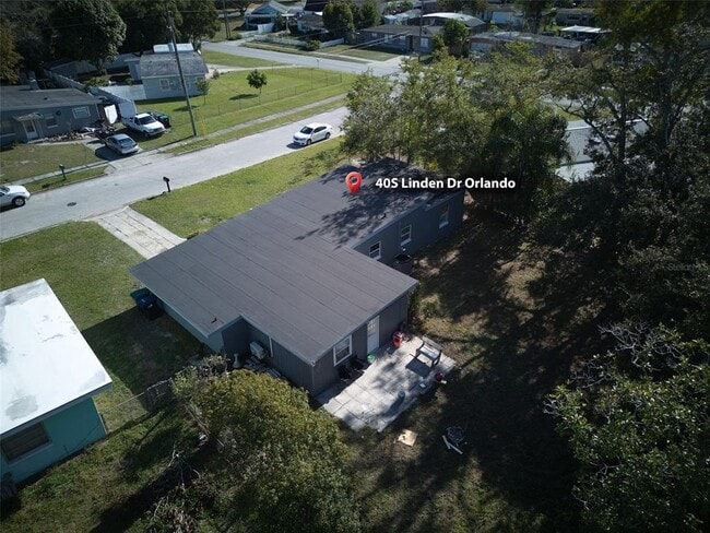 Building Photo - 40 S Linden Dr