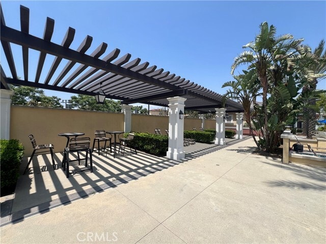 Building Photo - 4867 S Avocado Trail