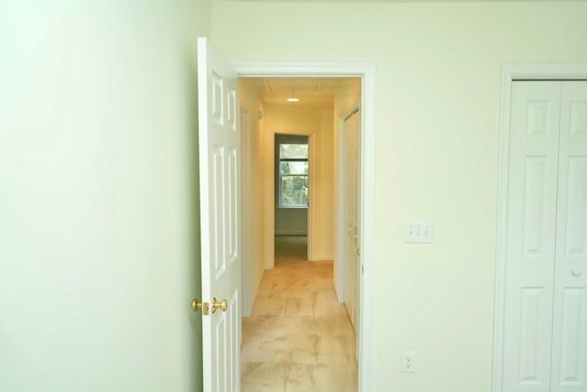 Building Photo - 1119 Somerchase Ct