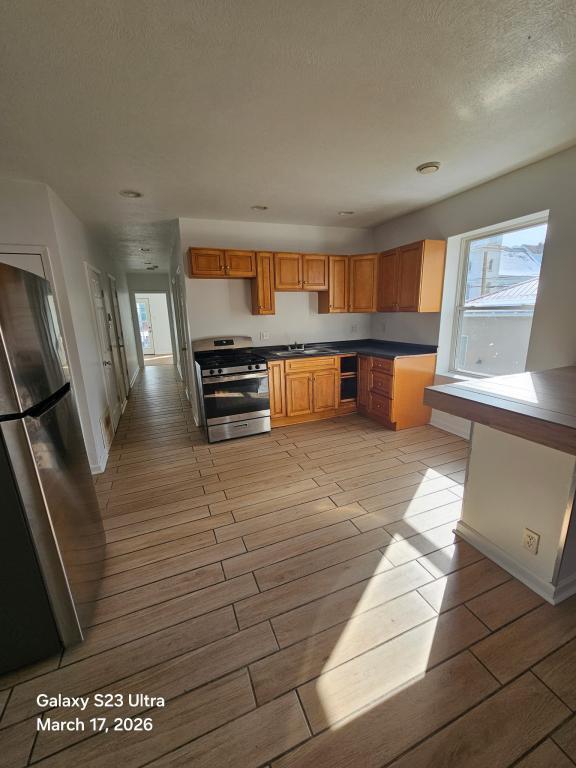 Building Photo - 116 10th St