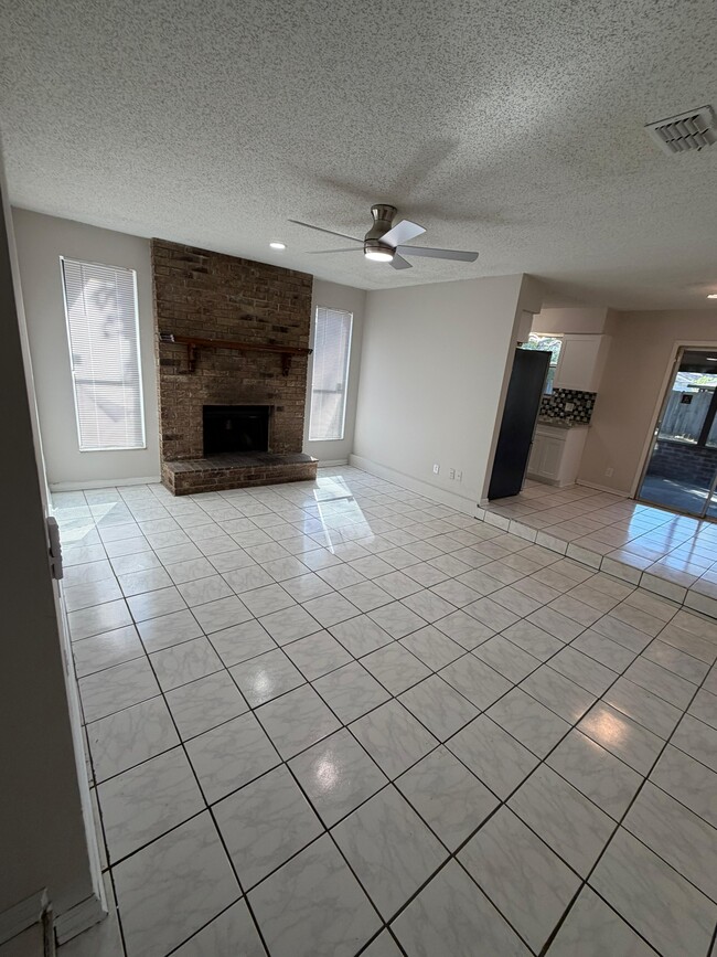 Building Photo - 7984 Gulf Rd S