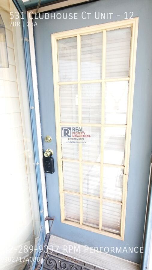 Building Photo - 531 Clubhouse Ct