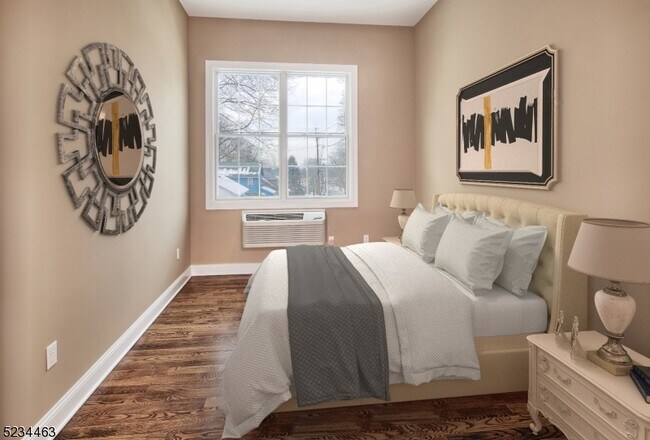 Building Photo - 27 Central Ave