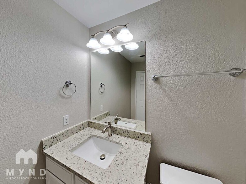 Building Photo - 5422 Chase Canyon