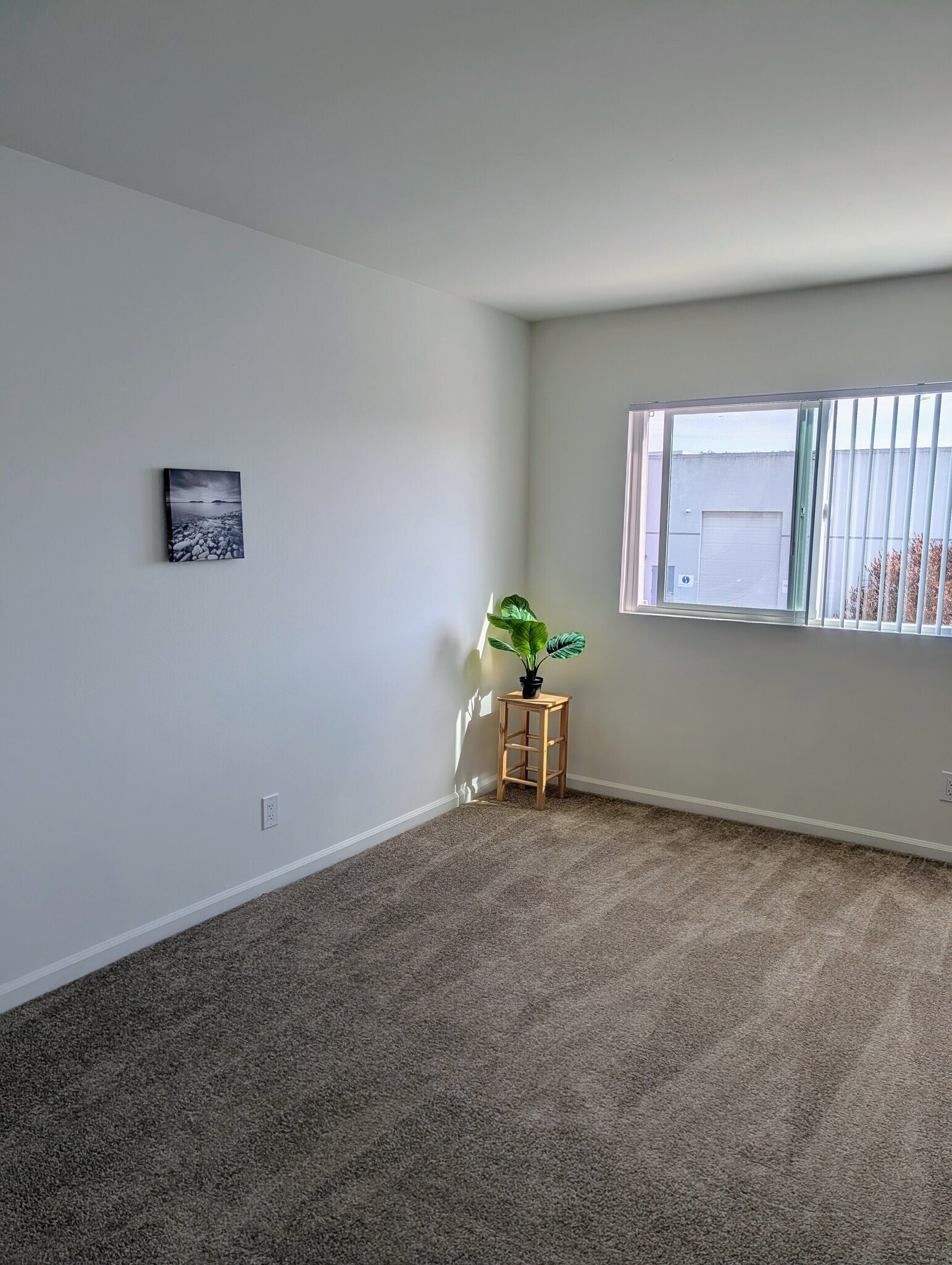Building Photo - 2890 W 235th St