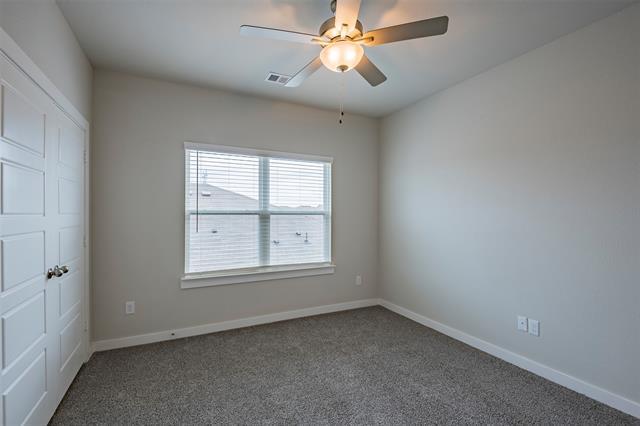 Building Photo - 644 Wheatfield Dr