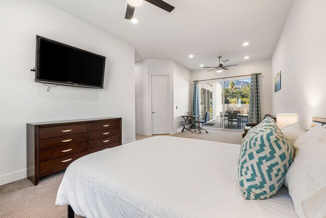 Building Photo - Pool Home in La Quinta Cove