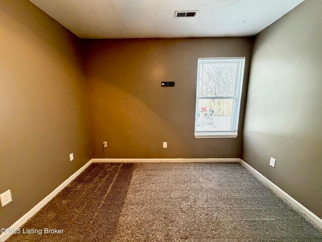 Building Photo - 3003 Jason Dr