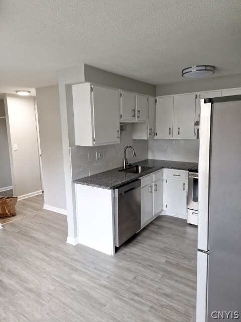 Building Photo - 8410A Shallowcreek Rd