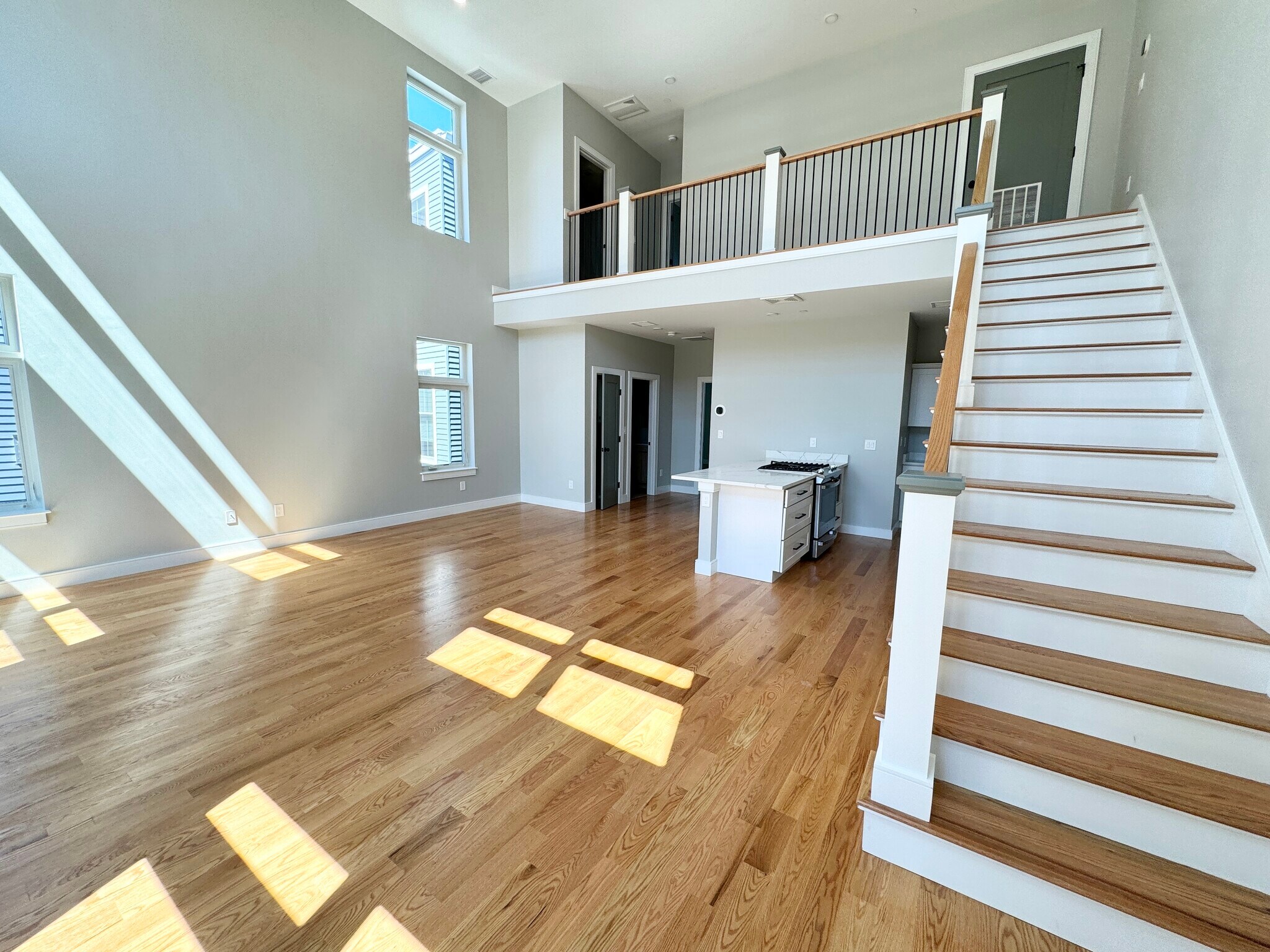 Building Photo - 16 Baker Ct