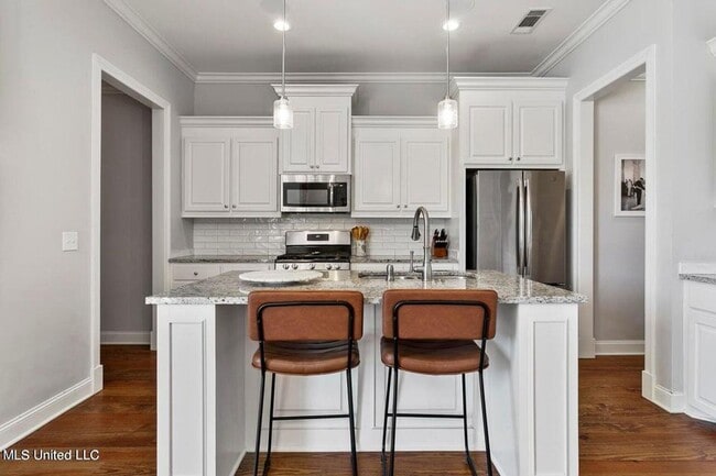 Building Photo - 3 Bed/2 Bath Home in Woodscape of Oakfield