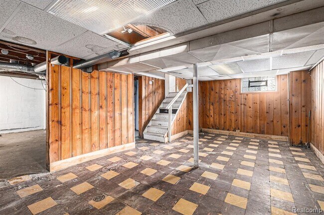 Building Photo - 9336 Sussex St