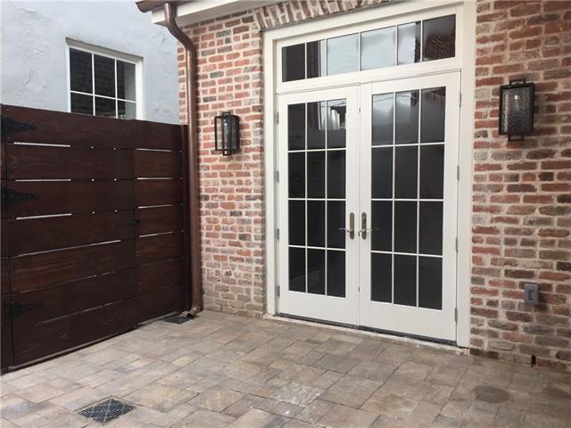 Building Photo - 832 Lafayette St