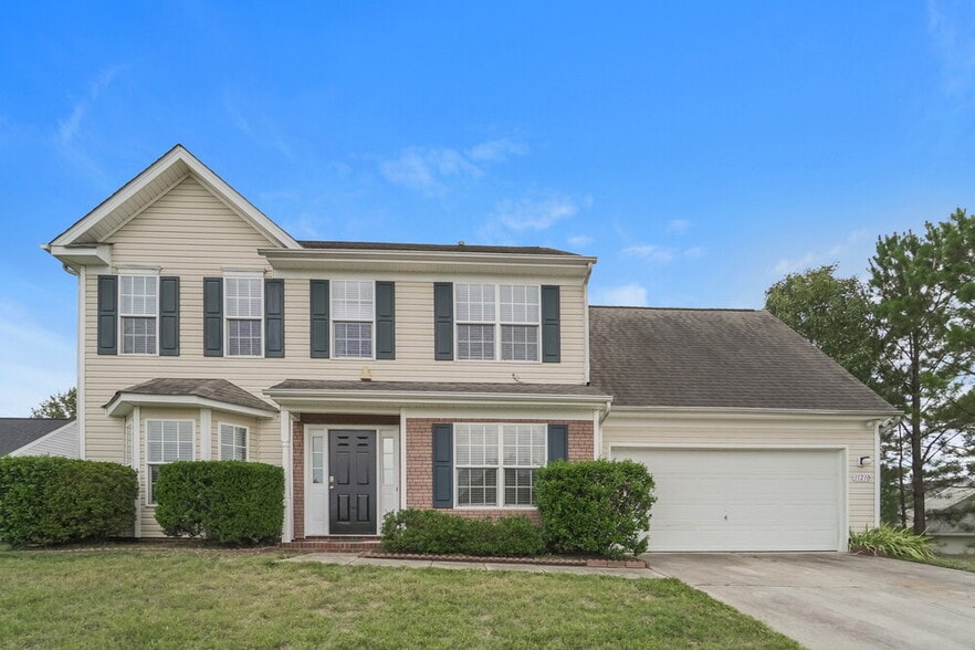 Building Photo - 11210 Silver Glen Ln