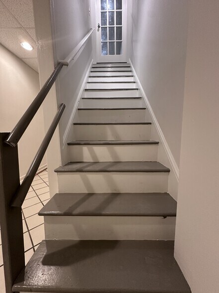 Building Photo - 2953 Lexington Trace Dr SE