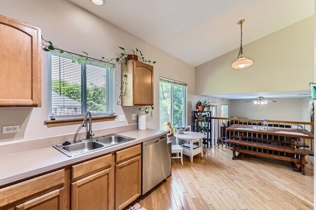 Building Photo - 34257 Trillium Way