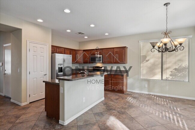 Building Photo - 18815 E Swan Dr