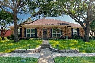 Building Photo - 4532 Eldorado