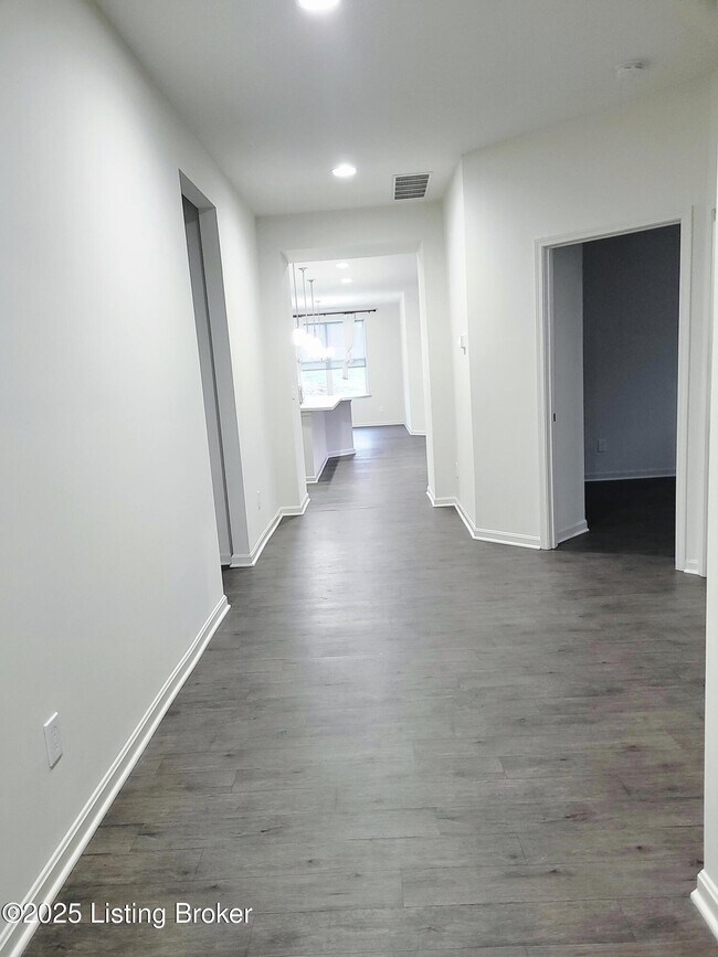 Building Photo - 3808 Misty Grove Ct