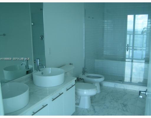 Building Photo - 888 Biscayne Blvd