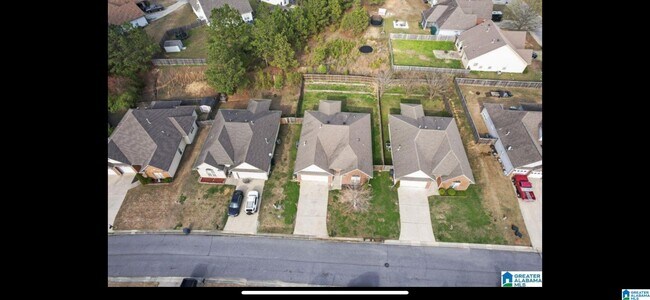 Building Photo - 683 Waterford Ln