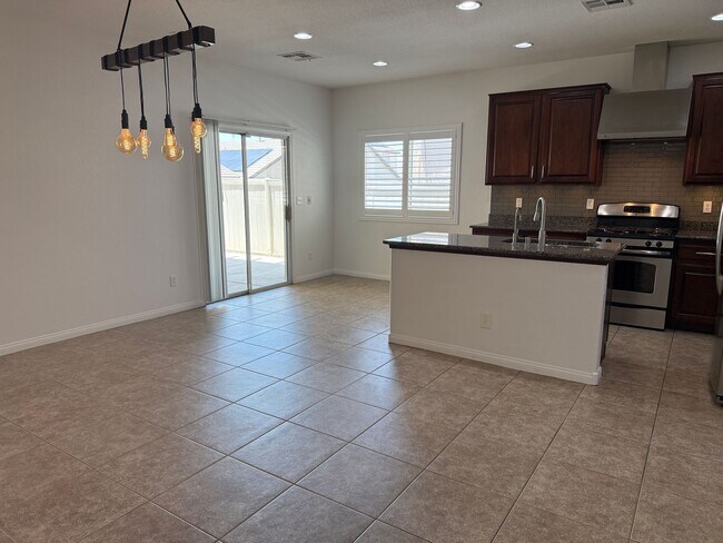 Building Photo - 3bd/bath Single Family Home!