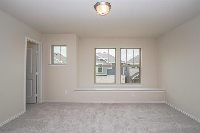 Building Photo - 3413 Knighton Hill Dr