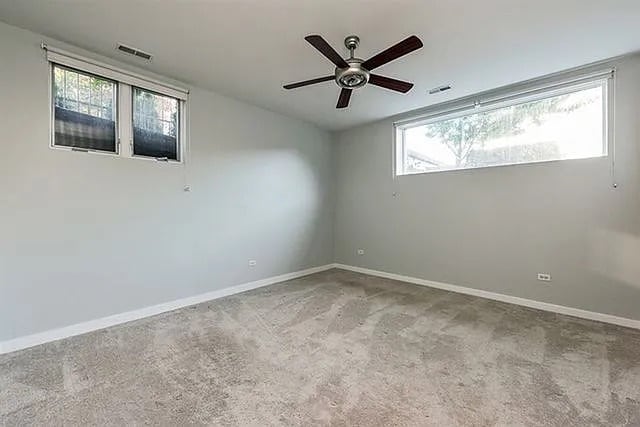 Primary Bed - 2065 N Kedzie Ave