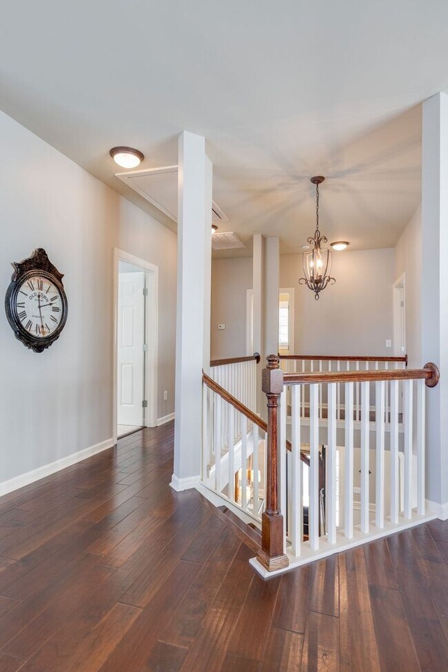 Building Photo - Spotless 5BR/3.5BA rental home, Meade of A...