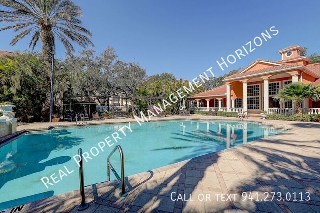 Building Photo - 4174 Central Sarasota Pkwy