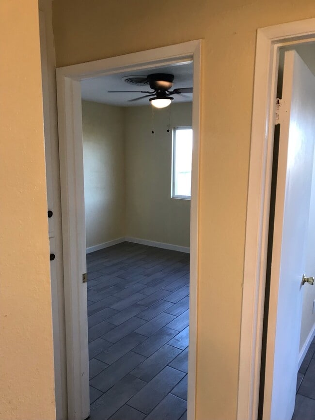 Building Photo - 10841 Jeremy Dr