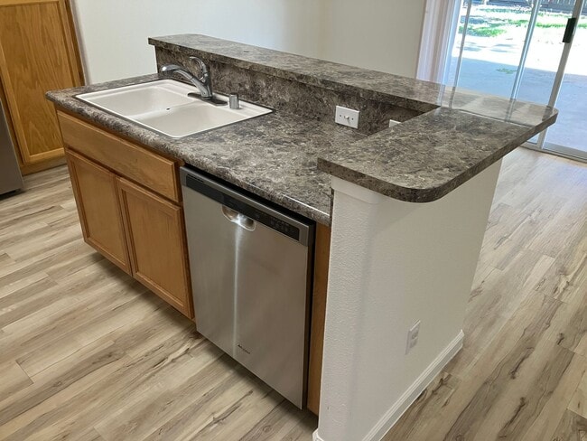 Building Photo - 5200 Dunham Ct